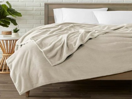 Κουβέρτα Υπέρδπλη Fleece Μπεζ OneColor Γαρύφαλλο 220x260 | Γαρύφαλλο - Λευκά Είδη
