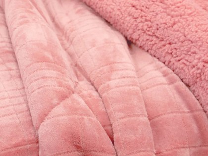 Κουβερτοπάπλωμα Μονό Γούνινο Ροζ με Γραμμικό Σχέδιο Γαρύφαλλο 160x220 | Γαρύφαλλο - Λευκά Είδη