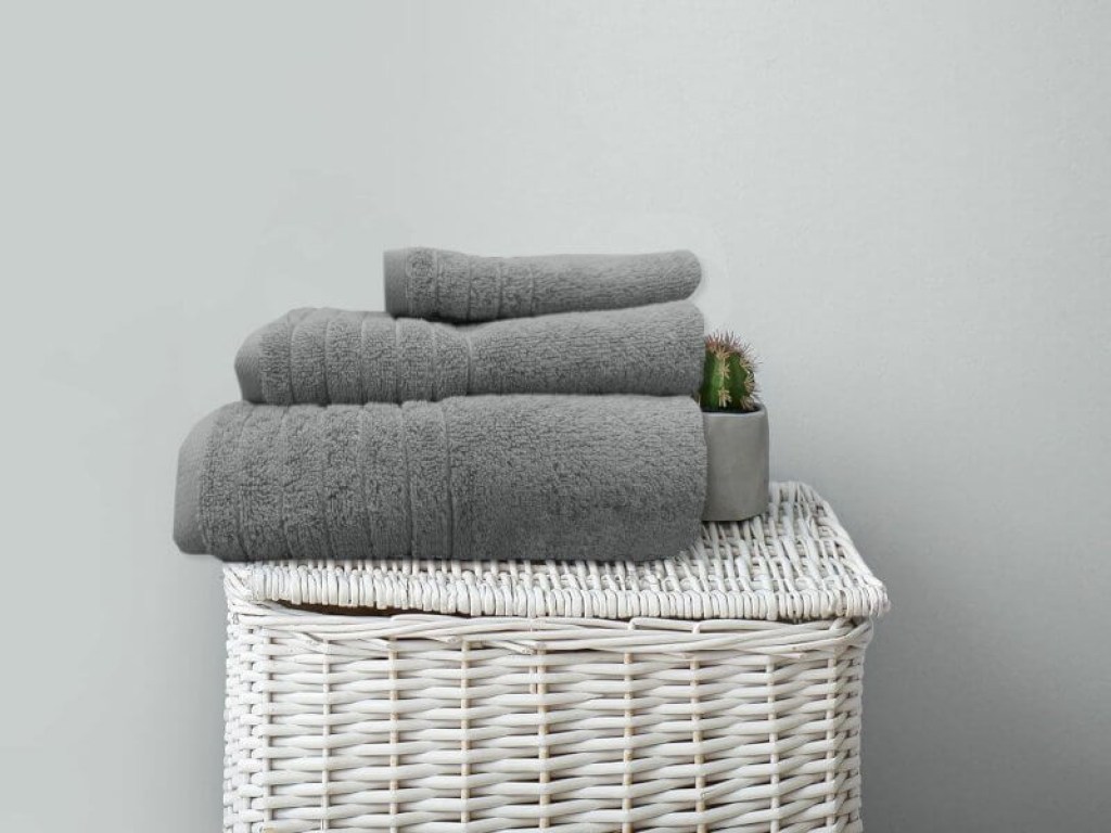 Σετ Πετσέτες Μπάνιου Γκρι 100% Βαμβακερές 600gsm OneColor Γαρύφαλλο 3 Τεμάχια | Γαρύφαλλο - Λευκά Είδη