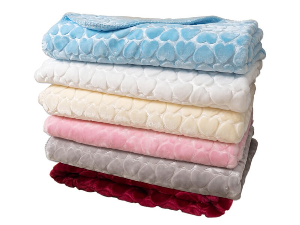 Βρεφική Κουβέρτα Κούνιας Βελουτέ Με Ανάγλυφα Σχέδια Καρδούλες Γαρύφαλλο 105x135 | Γαρύφαλλο - Λευκά Είδη