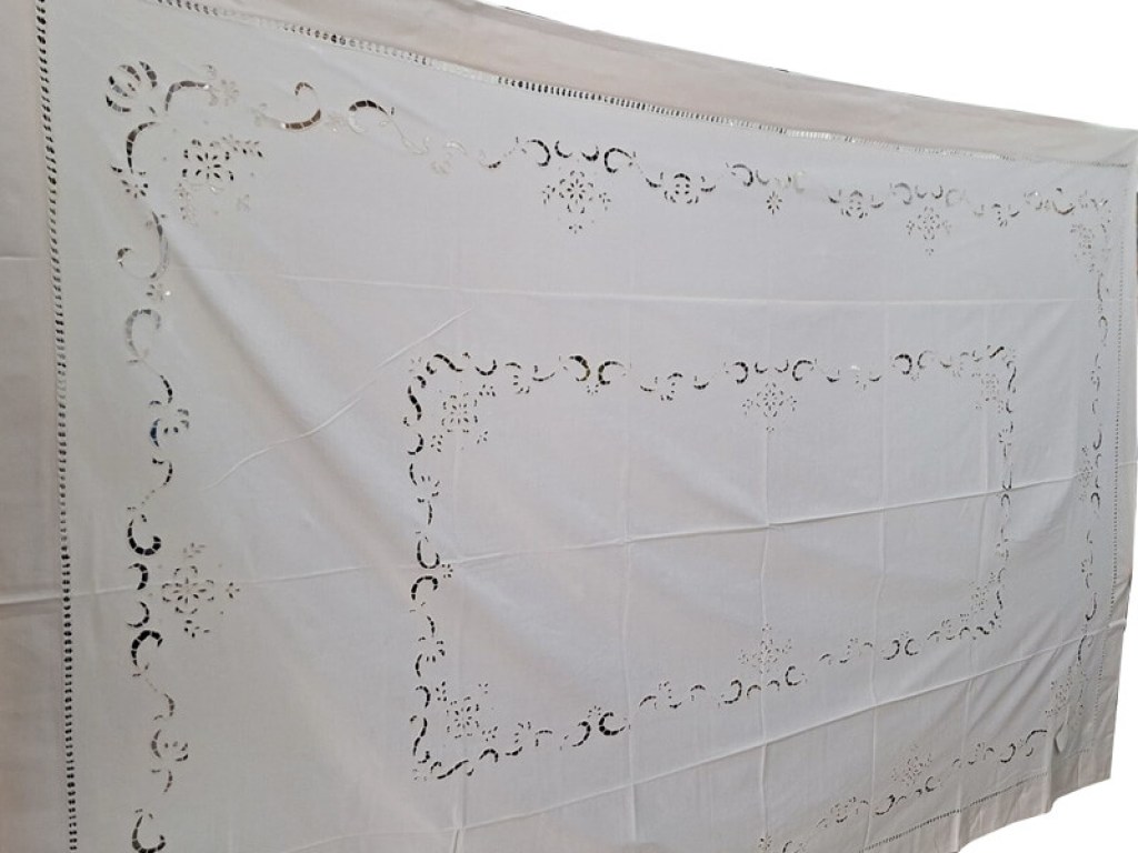 Χειροποίητο Κοφτό Τραπεζομάντηλο Μπεζ Γαρύφαλλο 180x270 | Γαρύφαλλο - Λευκά Είδη